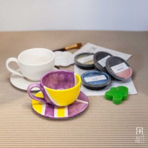 Ceramic painting to go kit tea cup