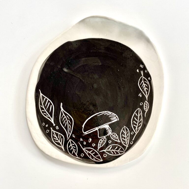 Σεμινάριο κεραμικής - Φτιάχνω πιατέλα sgraffito 13/6/23